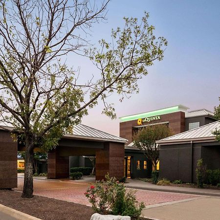 La Quinta By Wyndham Round Rock North Hotel Exterior photo