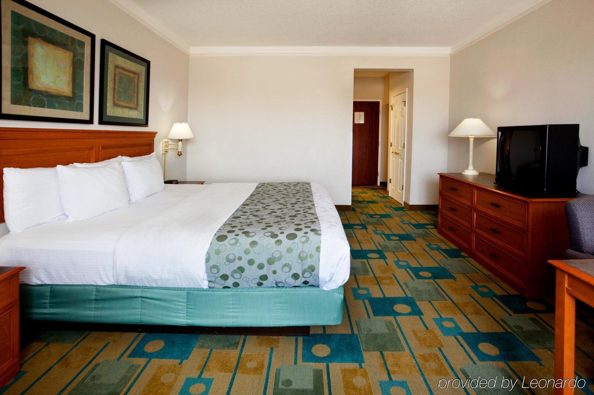 La Quinta By Wyndham Round Rock North Hotel Exterior photo